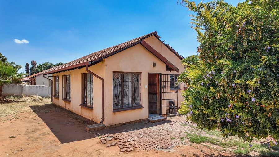 3 Bedroom Property for Sale in Tlhabane West North West